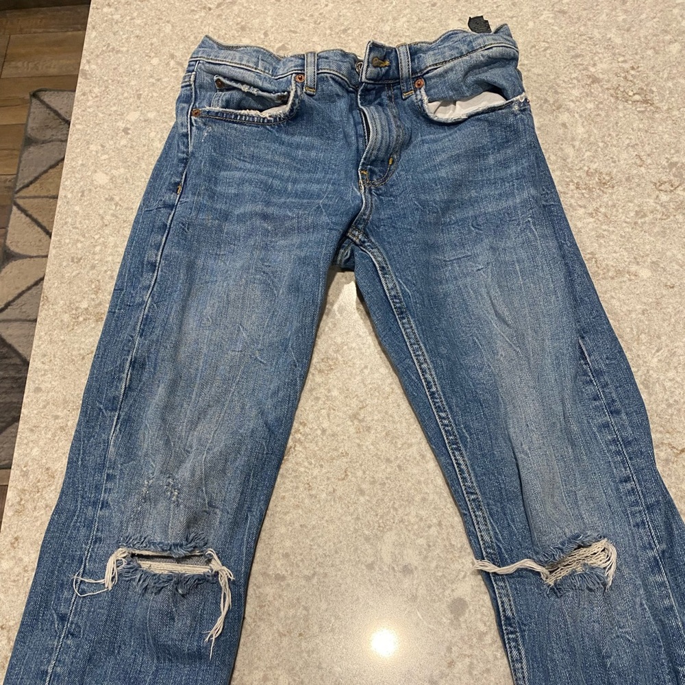 Zara jeans.